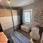 Gaestehaus -zweibettzimmer *