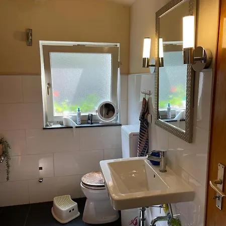 Gaestehaus -zweibettzimmer